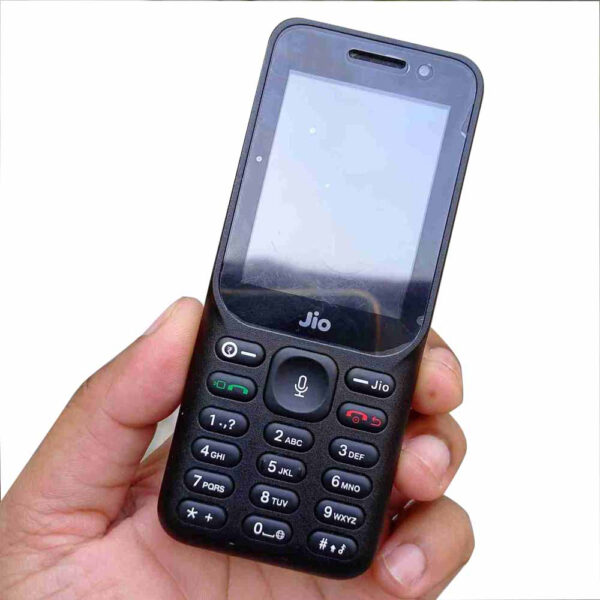 Jio F320 Refurbished Best Quality with box & battery pack - Image 2